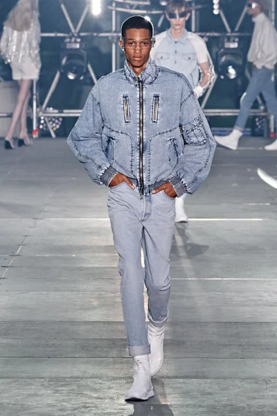 Look 20